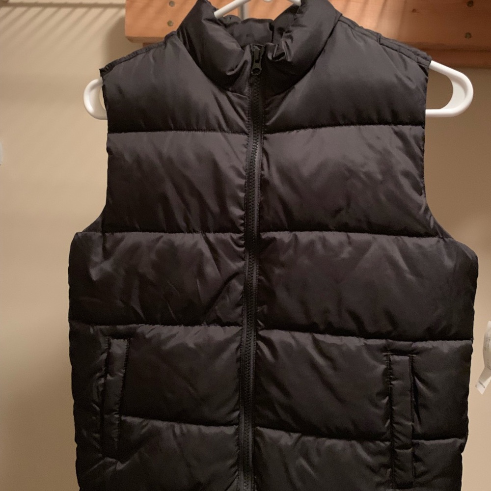 Old Navy Quilted Puffer Vest